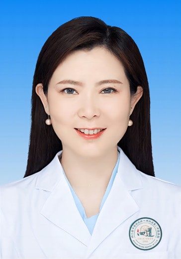 杨冰