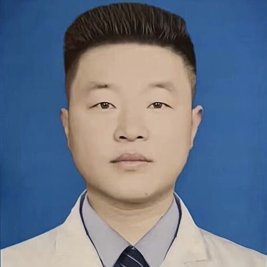周洁.jpg 周洁.jpg